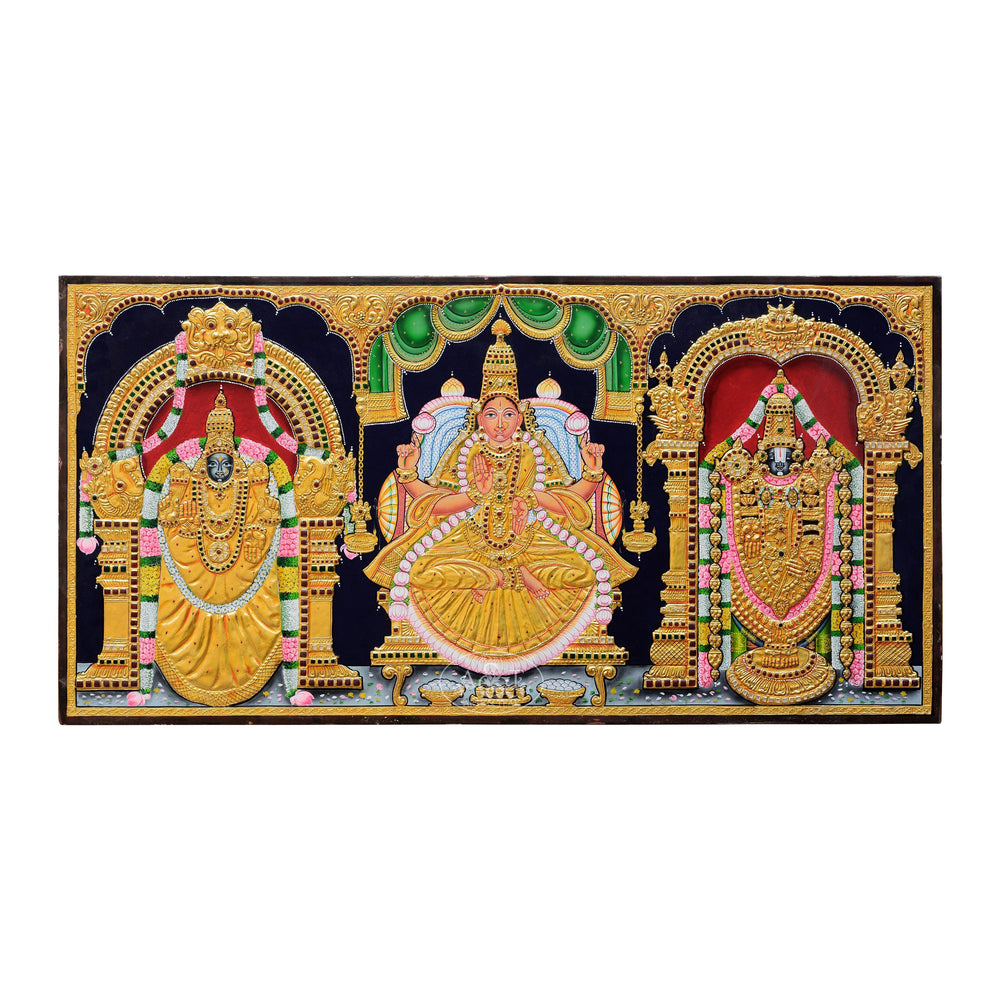 Tirupathi Balaji Thayar with Lakshmi_1