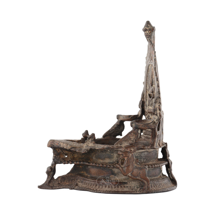 Bronze kamatchi Lamp