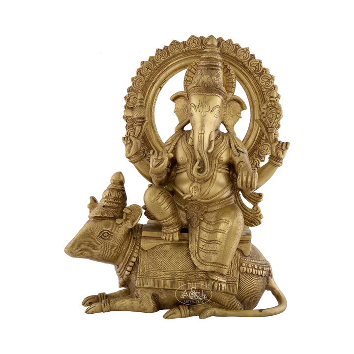 Ganesh on Mushak