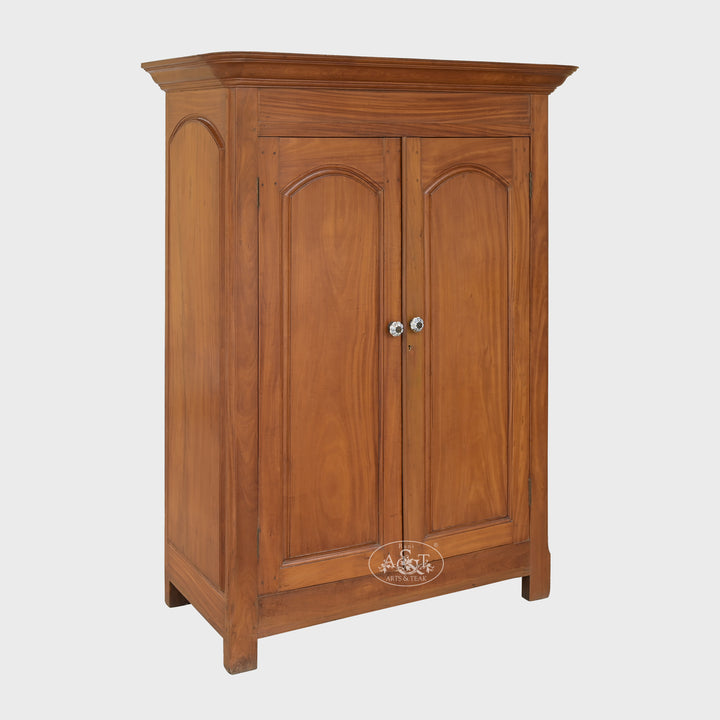 Hepplewhite Heirloom Armoire