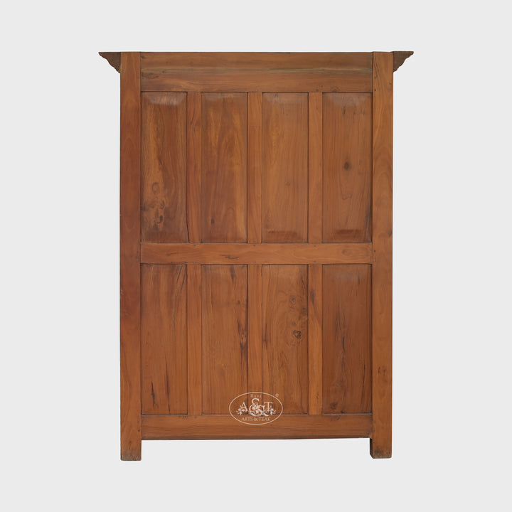 Hepplewhite Heirloom Armoire