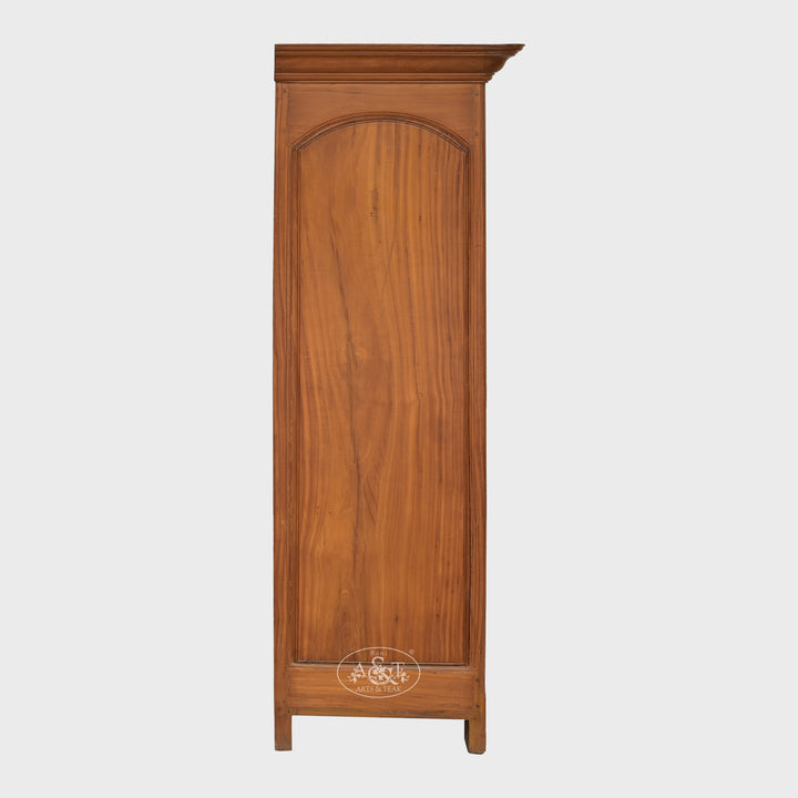 Hepplewhite Heirloom Armoire