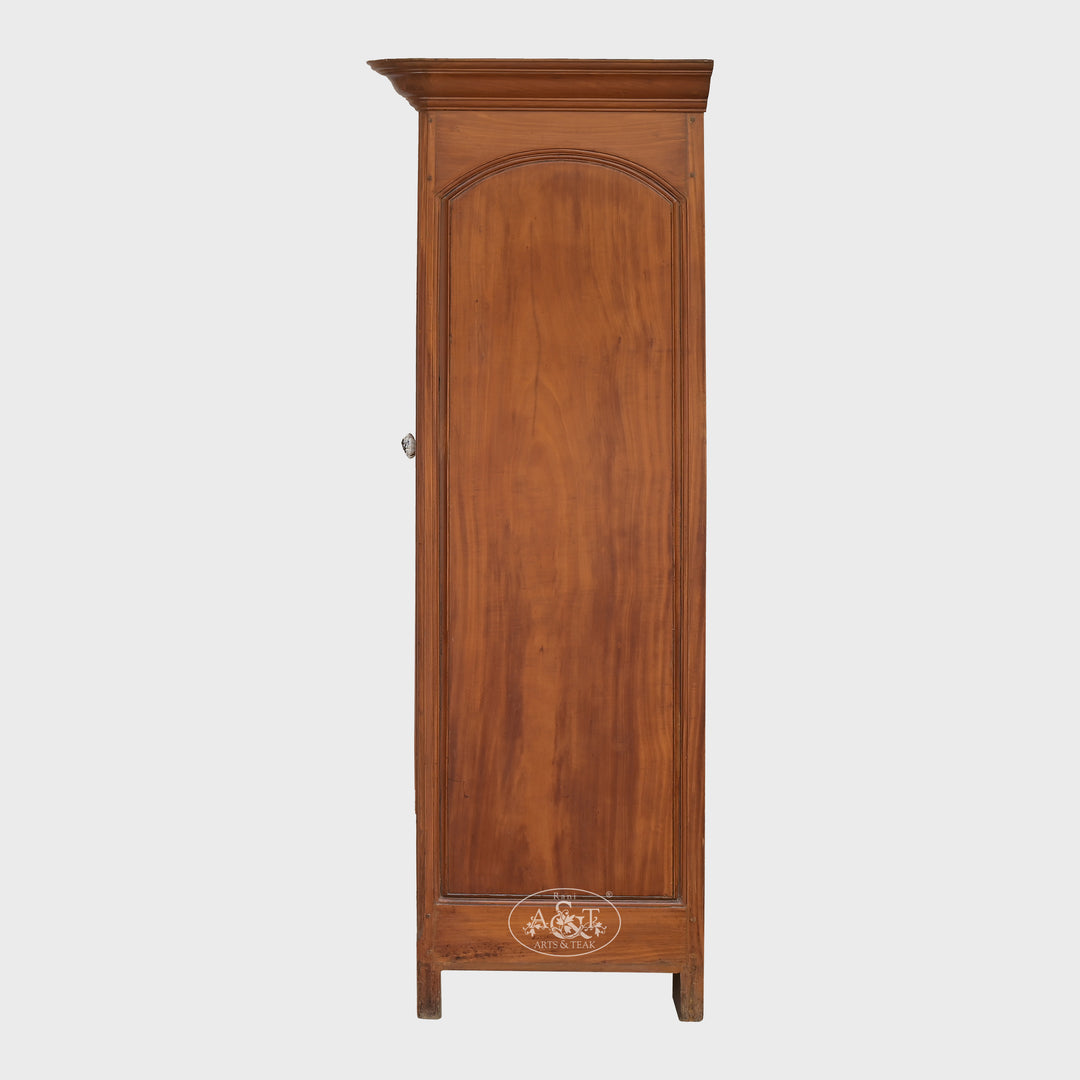 Hepplewhite Heirloom Armoire