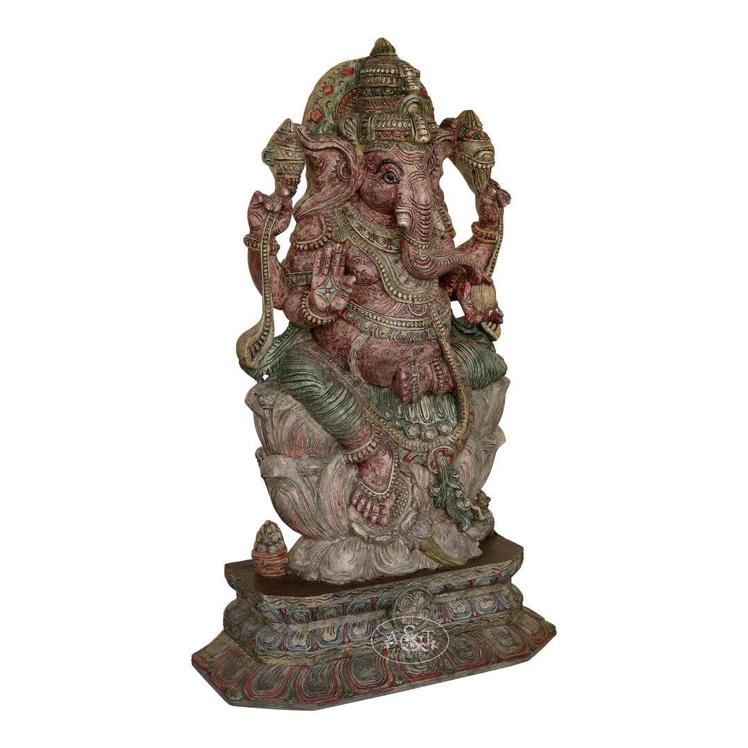 Vakratunda Ganpati