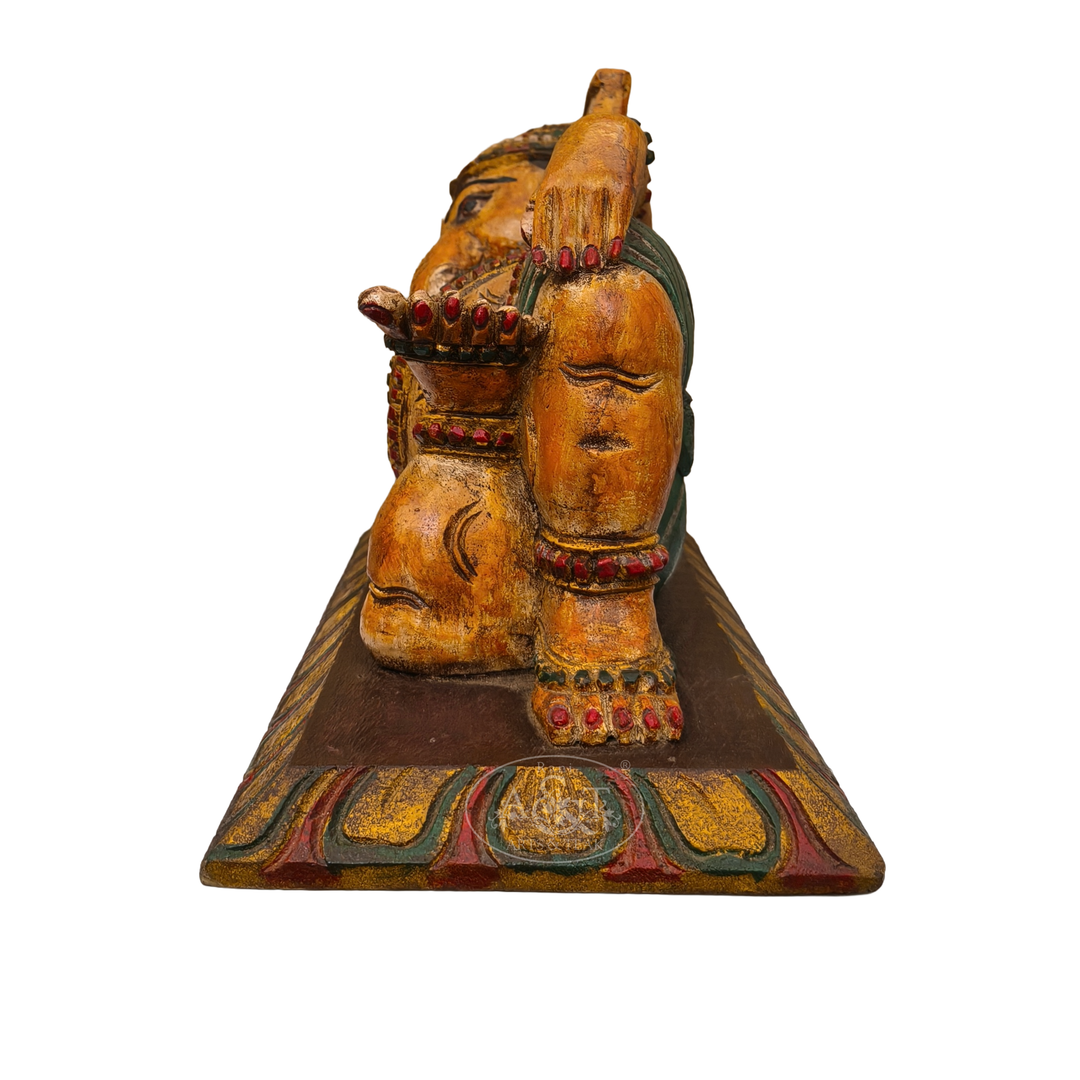 Relaxing Ganesh