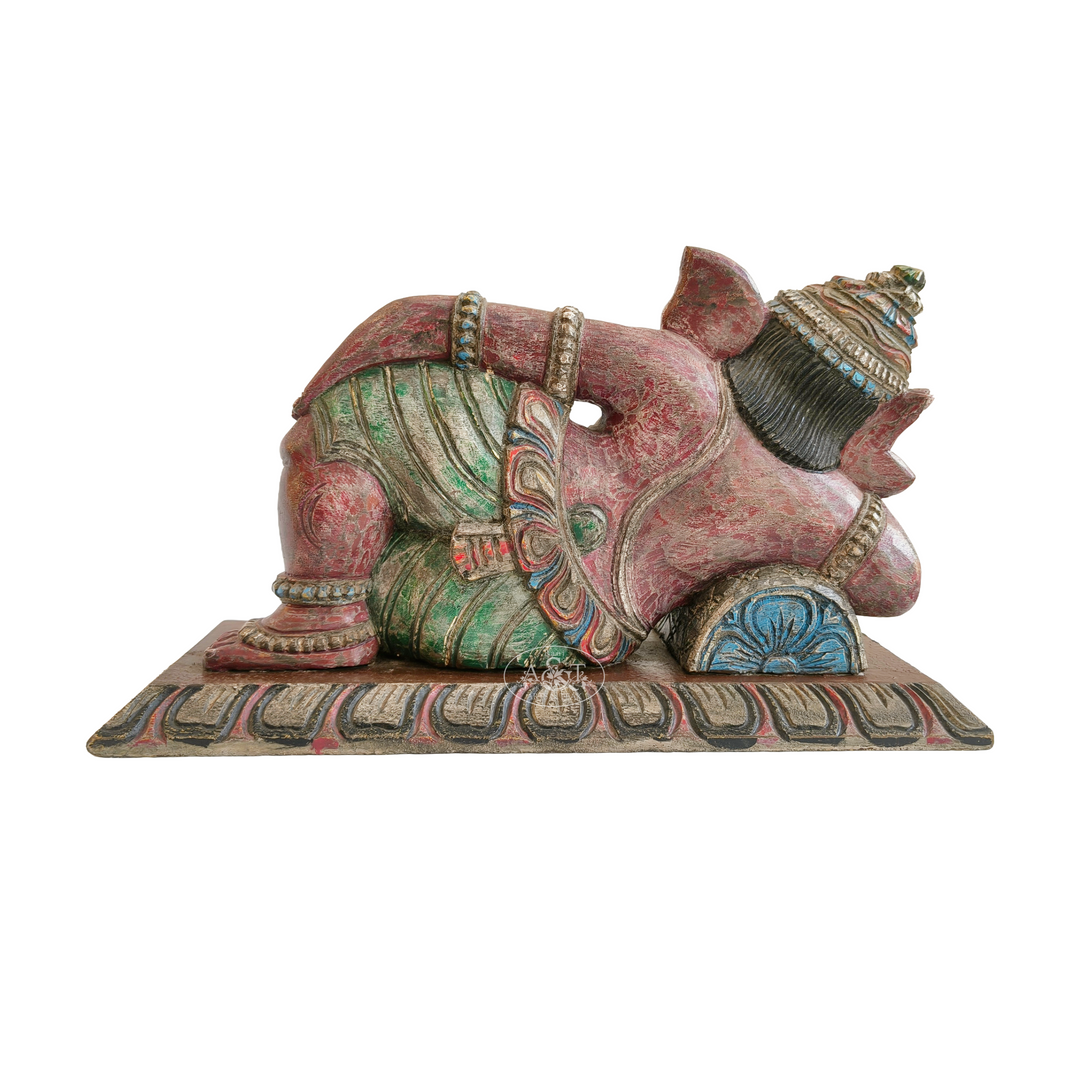 Relaxing Ganesh