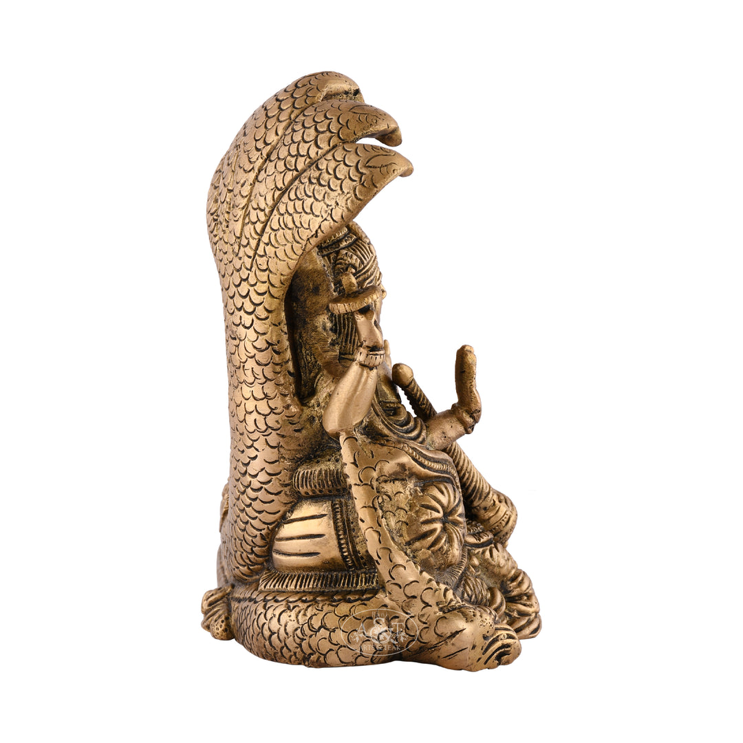 Vaikunta Vishnu with Lakshmi