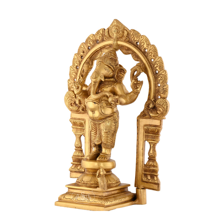 Standing Ganesh with Prabhavali